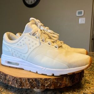 Nike Air Max Size 7.5